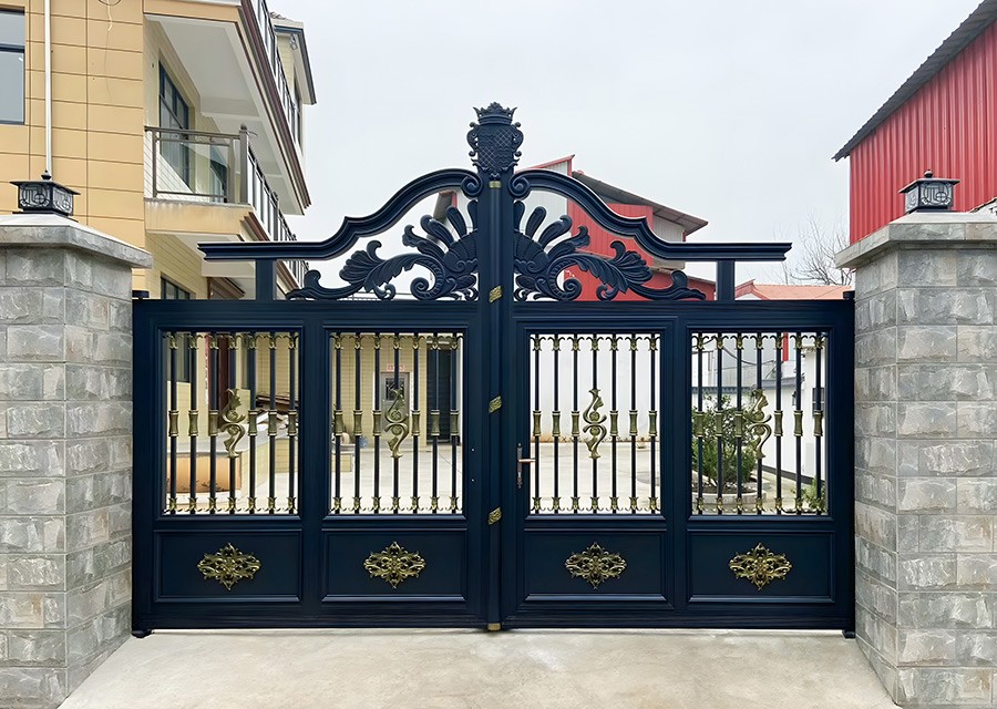 鋁藝（yì）庭院（yuàn）大門